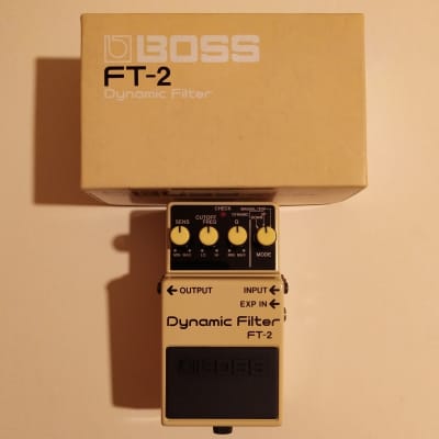 BOSS FT-2 Dynamic Filter箱付き