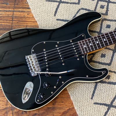 ギター Fender Stratocaster AST-M Aerodyne BLK Fender Japan Limited Aerodyne Strat RW Black | MUSIC STORE