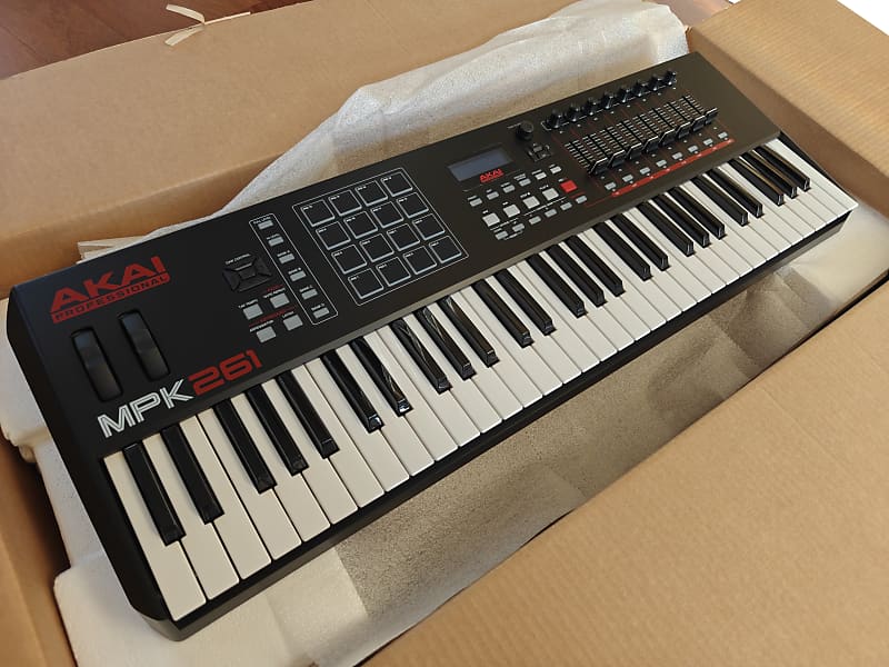 Y551 AKAI Professional MPK261 MIDIキーボード mpk261 | Akai Pro