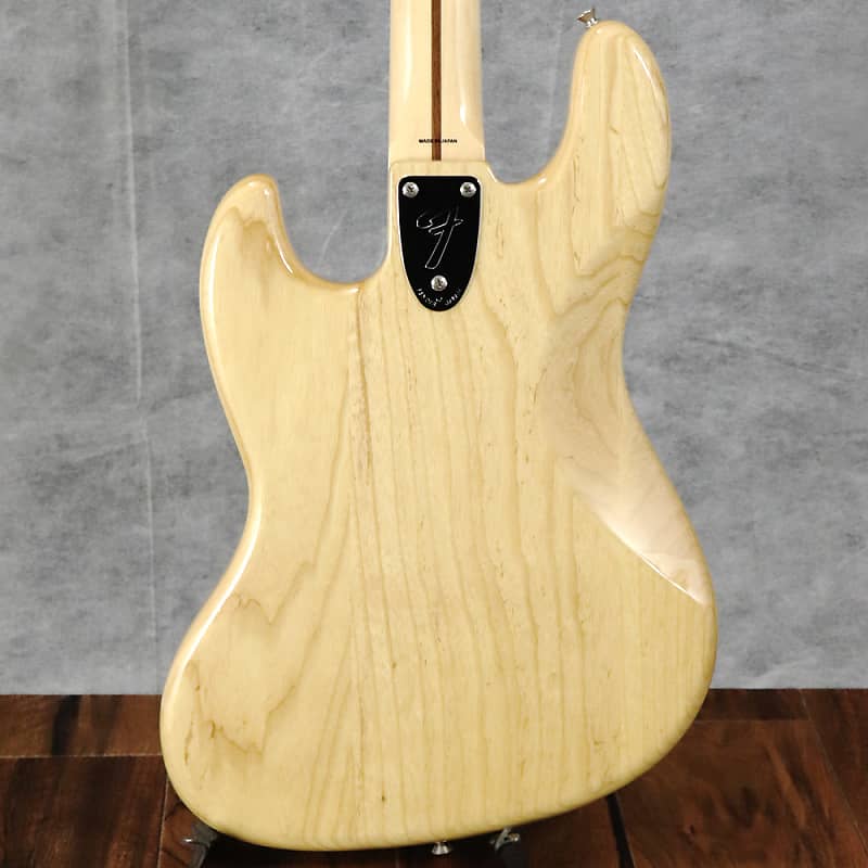 Fender Made in Japan Traditional 70s Jazz Bass Natural with