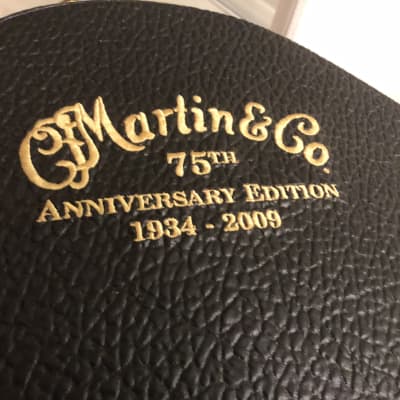 Martin 75th Anniversary D-18 Edition image 10