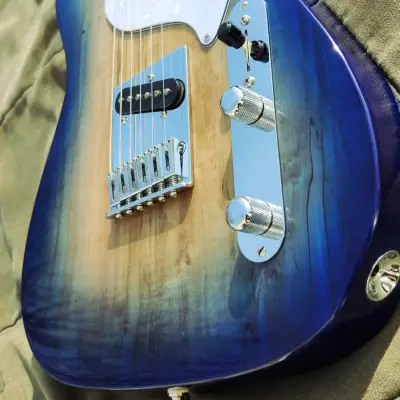 EAllen Guitars T-style  2023 Ombre Blue Burst image 4