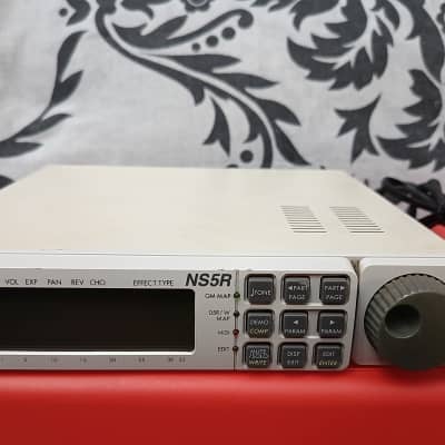 KORG NS5R AI2 Synth Module Expander Made in Japan 1997 " in the same box All AI2 X3 X2 N364 N1 N5 X5D 01W