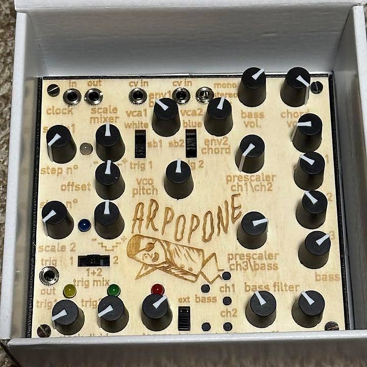 LEP Arpopone Desktop Analogue Melody & Bass Line Generator