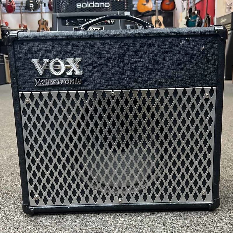 Vox Valvetronix AD30VT 30-Watt 1x10 Modeling Guitar Combo