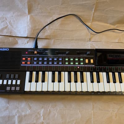 Casio PT-80 32-Key Mini Synthesizer 1980s -Black  GC