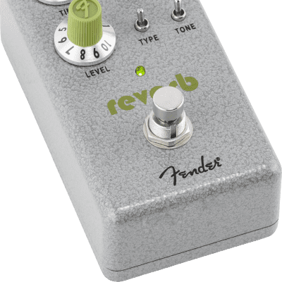 Fender Hammertone Fuzz Pedal | Sweetwater