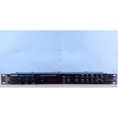 ALESIS MIDIVERB III 中古品 Alesis Midiverb III 16 Bit Simultaneou Multi Effects
