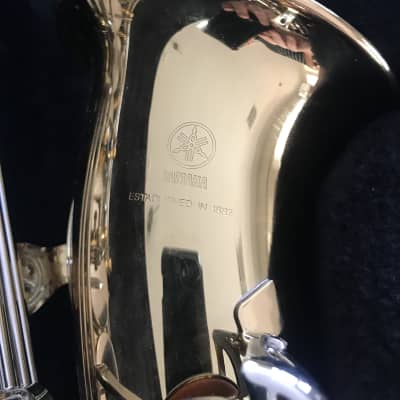 Yamaha YAS-26 Standard Alto Saxophone 2010s - Lacquered Brass image 15