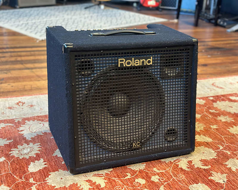 Roland KC-550