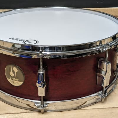Sonor Force 2005 Full Birch 14x5.5 snare drum - Red matte image 8