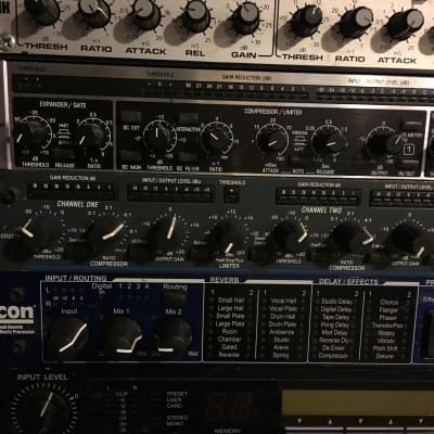 dbx 1046 Quad Compressor/Limiter | Reverb dbx 1046 Quad Compressor/Limiter | Reverb
