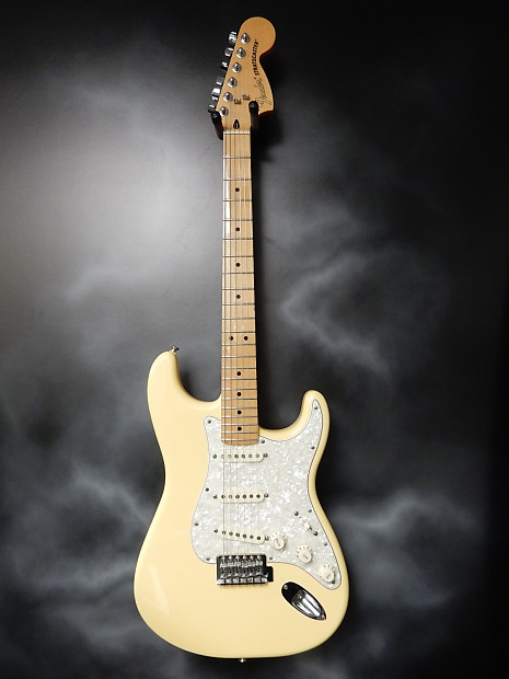 Fender stratocaster roadhouse deluxe mexico online