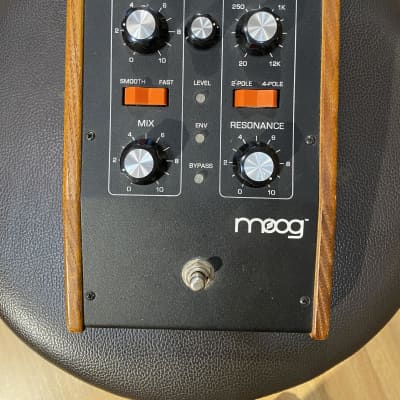 Moog Moogerfooger MF-101 Low Pass Filter | Reverb España