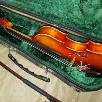 Suzuki Stradivarius Copy Model 101RR (1/16 Size) Violin