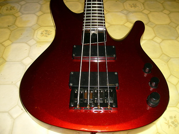 Washburn BB-14 Bass Guitar | Reverb