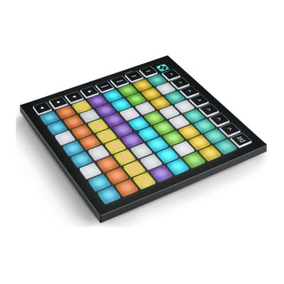 Novation Launchpad Mini MK3 Grid Controller for Ableton Live with Knox 3.0 4 Port USB HUB image 4