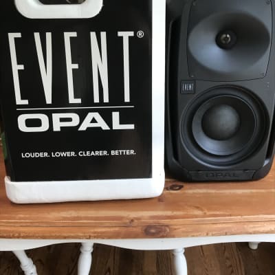 Event Opal Powered Studio Speakers Black image 1
