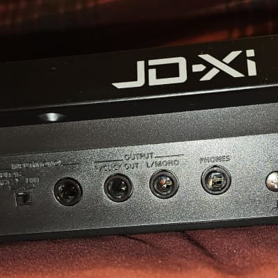 Roland JD-Xi 37-Key Analog/Digital Crossover Synthesizer 2015 - Present - Black image 6