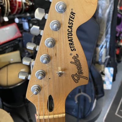 Fender Roadhouse Deluxe Stratocaster Mid 2000's - White image 4