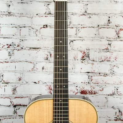 Martin - 00-28 - Acoustic Guitar - Natural - w/ Hardshell Case - x0127 image 4
