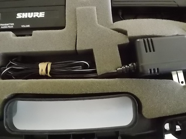 【2024年最新】大人気ブランドの人気アイテム  WIRELESS SHURE GUITAR (AXB1G TRANSMITTER (AXR3-CV) RECEIVER 
