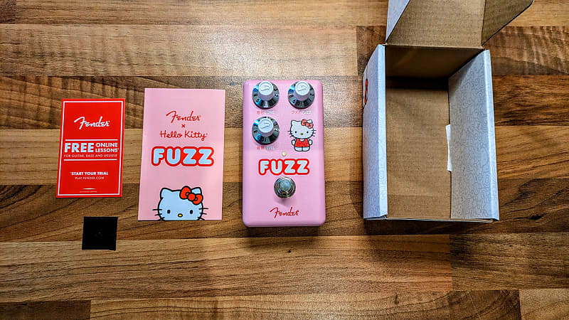 Fender Hello Kitty Fuzz