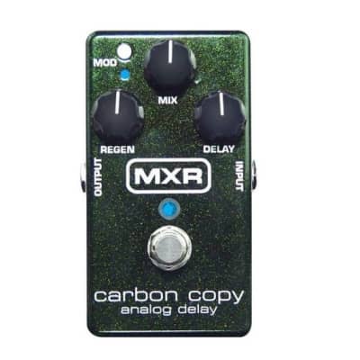 MXR Carbon Copy Analog Delay Guitar Effects Pedal M169 600ms Delay Time M-169 (4 MXR Patch Cables) image 2
