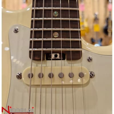 Schecter TRADITIONAL ROUTE 66 SAINT LOUIS S/S/S Aged white image 2