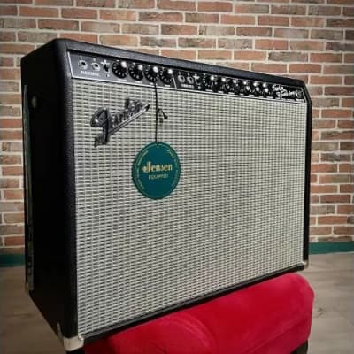 Fender '65 Twin Reverb Reissue 85-Watt 2x12 Fender '65 Twin Reverb Reissue 85-Watt 2x12
