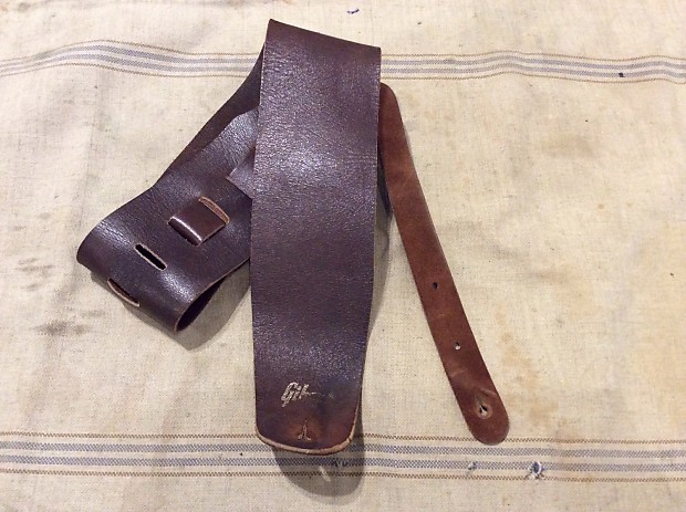 Vintage gibson outlet guitar strap