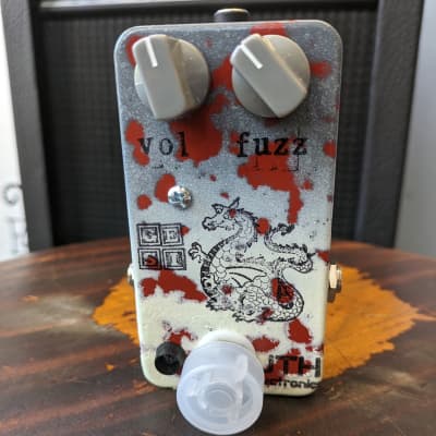 Center Street Electronics - Drone Station - GUITAR Demo