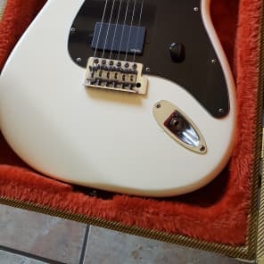 Fender Standard Stratocaster 1998 Aged White image 3