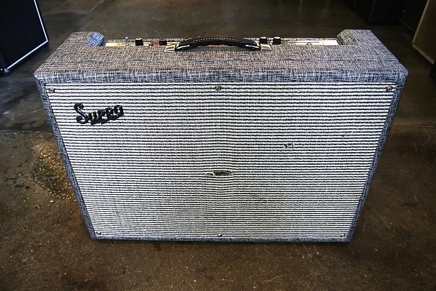 Supro 88T 1966 Reverb