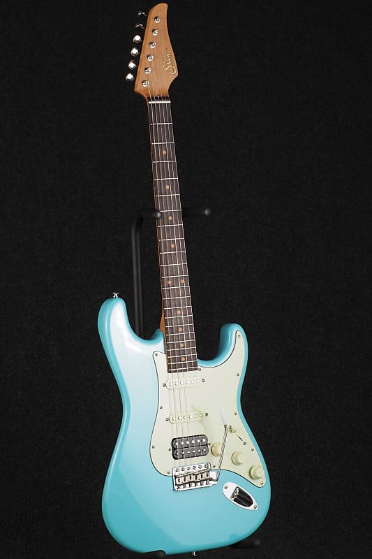 Suhr Classic S ダフネブルー Suhr Classic S Vintage LE Daphne Blue Guitar | Danville Music