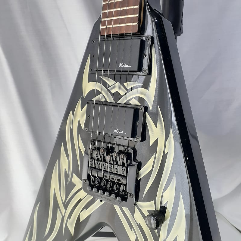 B.C. Rich KKV Kerry king Flying V 2008 - Black with White