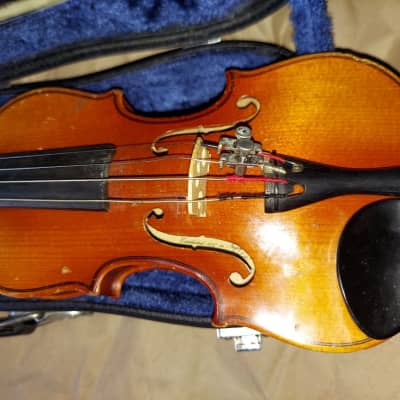 Suzuki Model 220 (1/16 Size) Violin, Japan, 1978, with case & bow image 8