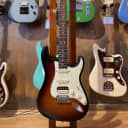 Fender American Elite 2018 Stratocaster HSS Shawbucker with Rosewood Fretboard 3-Color Sunburst