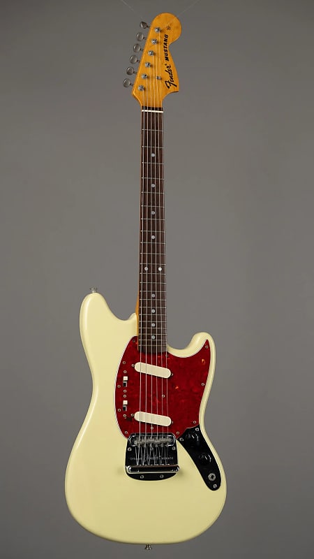 ギター Fender Japan Mustang MG66 VintageWhite maxresdefault.jpg