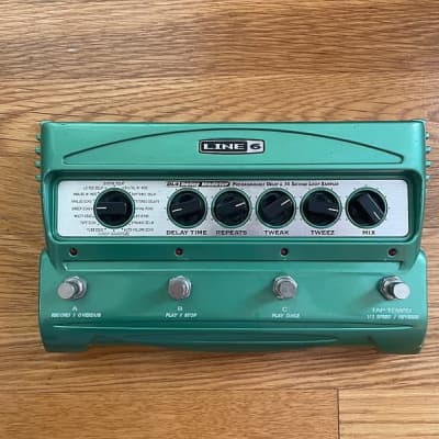 Line 6 DL4 Delay Modeler | Reverb