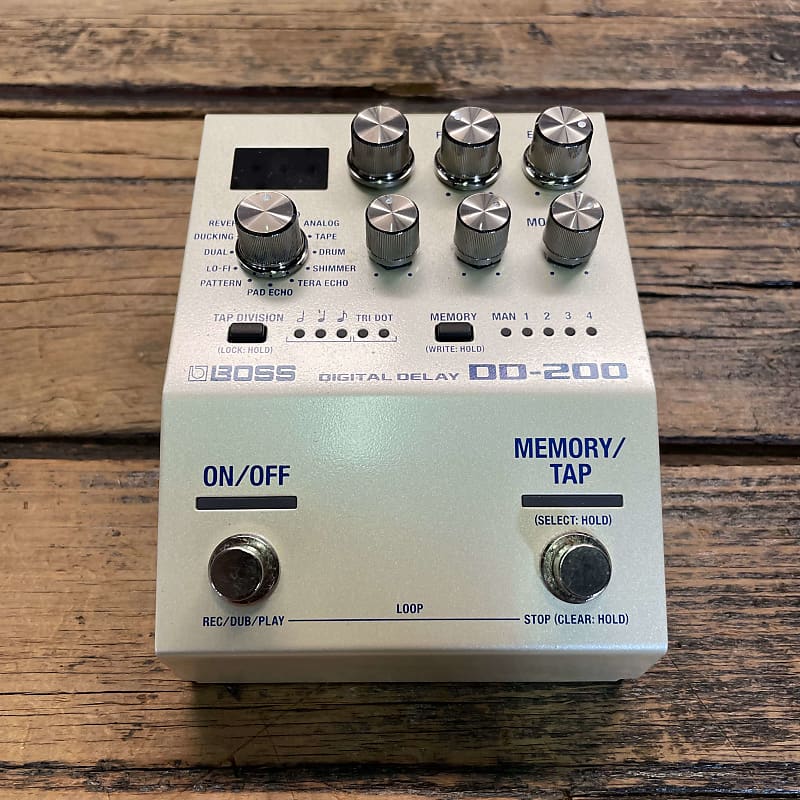 Boss DD-200