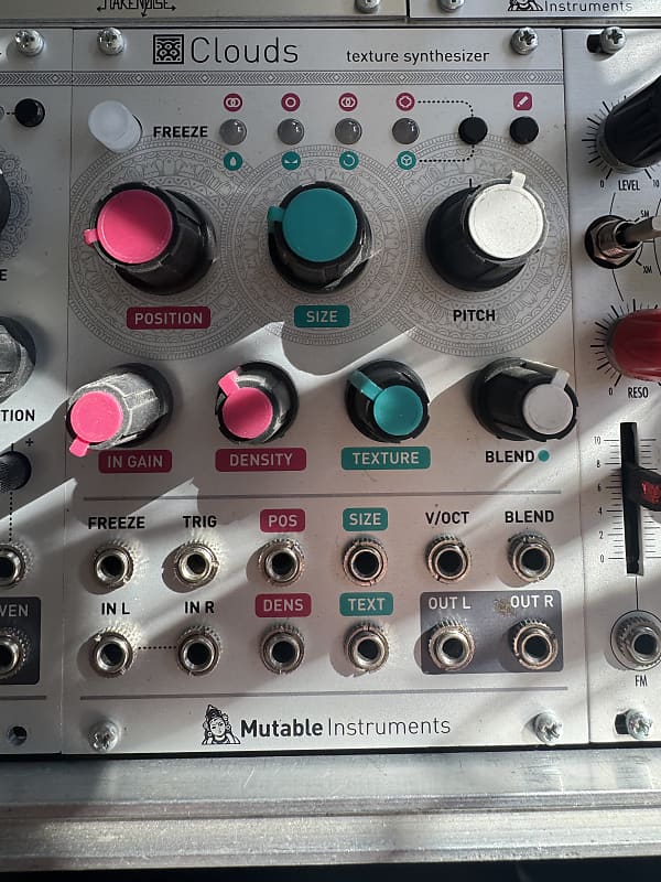 Mutable Instruments Clouds