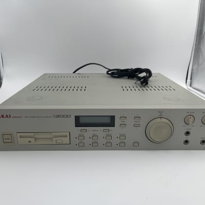 Akai S2000 Rack Sampler