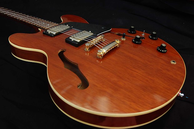 Vintage Hondo Deluxe by Tokai Japan H 935 ES 335 1982 Case Mahogany Gold