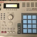 Akai MPC2000 32 MB Ram and SD Card Reader - Works Great!
