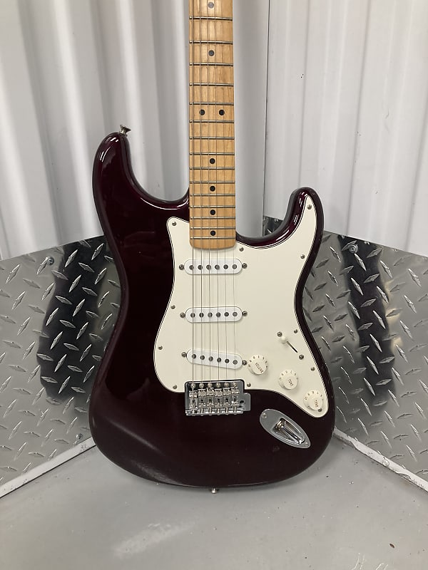 Fender Standard Stratocaster with Maple Fretboard 2009 burgundy  electric guitar - Midnight Wine image 1