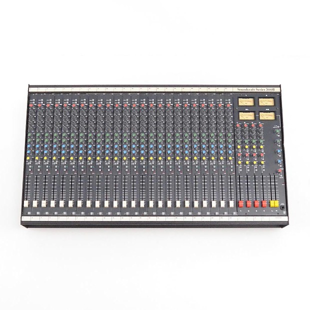 Soundcraft Series 200B 24-Channel 4-Bus Mixing Console image 1