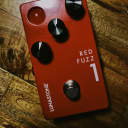 Lunastone Fuzz Red