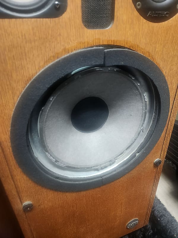 Altec lansing hot sale stonehenge ii