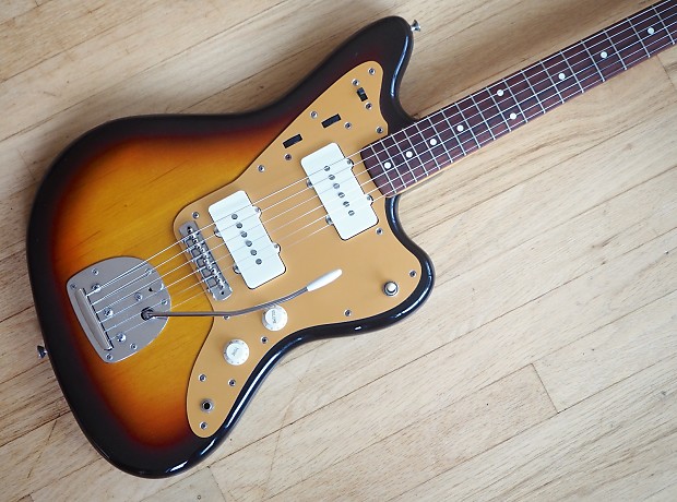 2011 Fender Jazzmaster 59 Reissue Electric Guitar Gold Guard Japan MIJ Lollar w gigbag